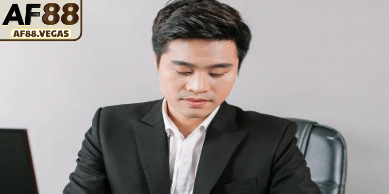 Quốc Huy là cái tên quen thuộc trong cộng đồng yêu thích cá cược trực tuyến